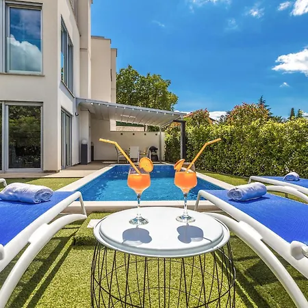 Lovely In With House Sea View Malinska
