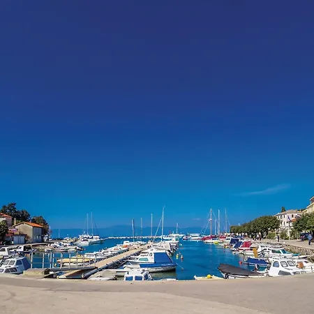 Lovely In With House Sea View Holiday home Malinska