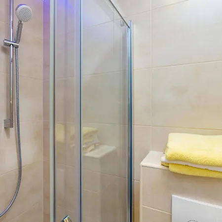 Lovely In With Sauna *