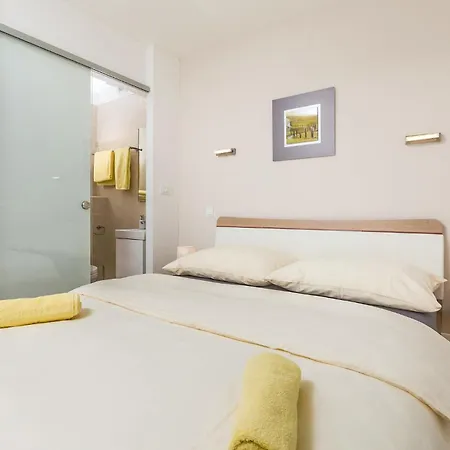 Lovely In With Sauna Malinska