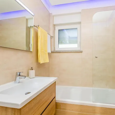 بيت للعطل Stunning In With Sauna